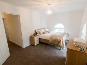 Live in Leeds Nazarene Apartments - Room