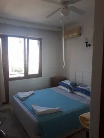 Anzac Golden Bed - Room
