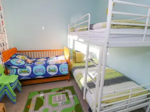 Clyd Fan - Room