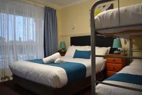 Lithgow Motor Inn - Room