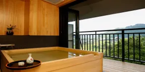 Yamanaka Onsen Hanatsubaki - Vue de la chambre