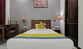 Itsy Hotels Hamlets Stay - Room