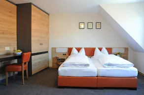 Landgasthof Zum Schwarzen Adler - Chambre