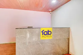 FabHotel World King - Reception