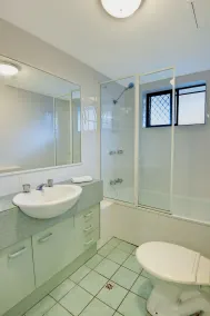 Spring Hill Gardens Apartments - Salle de bain