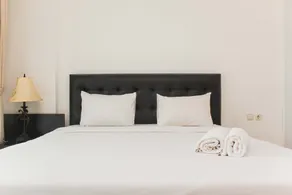 Fully Furnished with Cozy Design 2BR The Bellezza Apartment - Zimmer