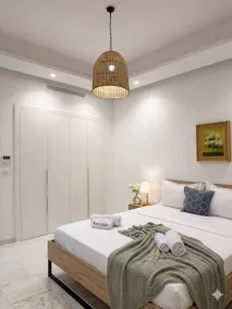 Serene Retreat Elegant Nabeul Apartment with Ocean Views - Chambre