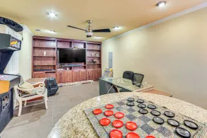 Dallas Area Home w/ Hot Tub, Families Welcome! - Interiør