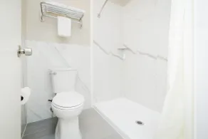 Winchester Inn and Suites Humble/IAH/North Houston - Salle de bain
