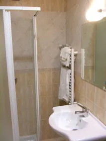 Grand Hotel Pavone - Bathroom