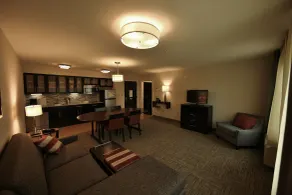 Staybridge Suites Syracuse Liverpool by IHG - Chambre