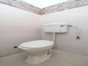 OYO 39812 Welcome Lounge - Bathroom