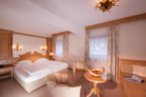 Hotel Jenewein - Room