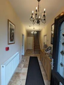 Halmer Grange  - Entréinterör