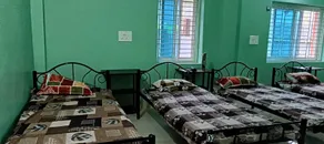 REVIVO APARNA HOTEL DORMITORY - Chambre