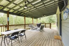 Fire Pit & Yard! Rayburn Country Resort Escape - Innenbereich
