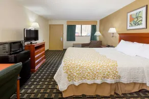 Days Inn by Wyndham Kent - Akron - Chambre