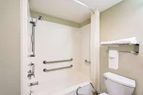 Days Inn by Wyndham Boonville - Chambre
