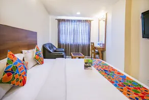 FabHotel Jansi Deluxe - Nr Gandhipuram Bus stand - Chambre
