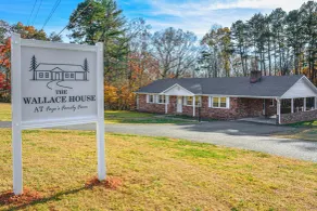 River, Trails & Wine! Extended Escape Near Mt Airy - Interiør