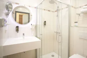 Naam Hotel & Apartments Frankfurt City-Messe Airport - Bathroom