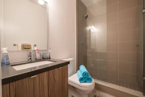 QuickStay - Luxury in Yorkville (Yonge & Bloor) - Casa de banho