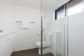 Wunpalm Motel & Cabins - Late check-in available - Baño