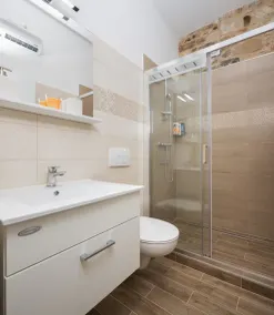 Palace Collection - Bathroom