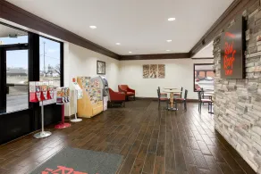 Red Roof Inn Fort Wayne - Lobby lounge