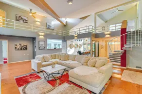 7 Mi to Skiing: Lake George Home w/ Large Patio - Interiör