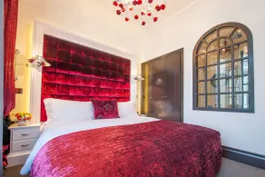 The Exhibitionist Hotel - Chambre