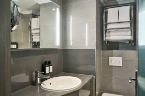 Radisson Blu Hotel, London Mercer Street - Banheiro