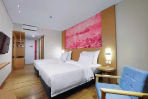 Favehotel Nagoya - Batam - Room