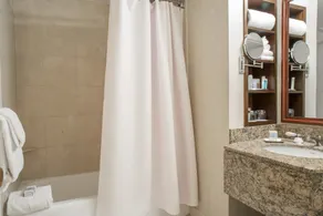 Omni New Haven Hotel at Yale - Salle de bain