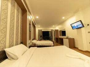 4 RIVERS HOTEL - Room
