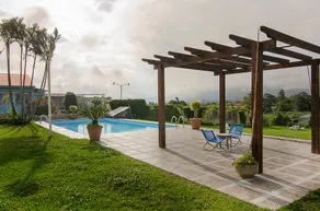 Ananta Wellness & Retreat - Pool