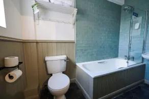 White Hart, Newmarket by Marston's Inns - Baño