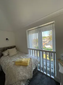 Staysolihull, Large Spacious Corner House, - Room