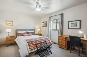 Single Tree Cottage - Walk to Downtown Chama! - Innenbereich