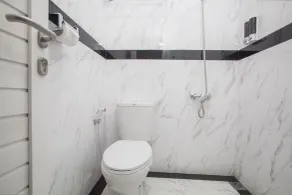 RedDoorz Plus near Politeknik Negeri Malang - Salle de bain