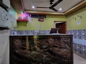 Deteex Hotel Duex - Recepción