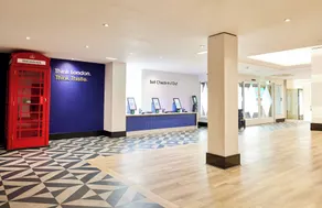 Thistle London Heathrow Terminal 5 - Reception