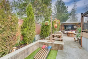 < 10 Mi to Trinity River: Family Home w/ Hot Tub! - Interior