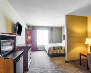Comfort Inn & Suites Madisonville - Quarto