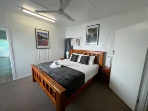 Essex Court - Beach House Motel - Zimmer