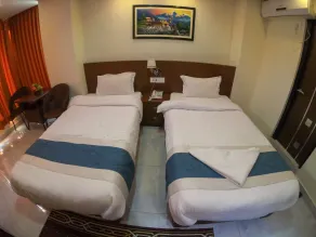 Hotel Himalayan Ashoka - Habitación