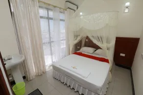 Sheratton Regency Hotel - Room