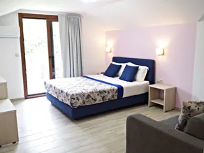 Efrosini Hotel Apartments & Studios - Rom