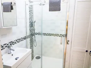 Furneaux Hatch - Bathroom