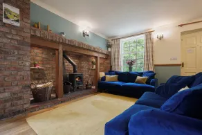 Manor Cottage - Living area